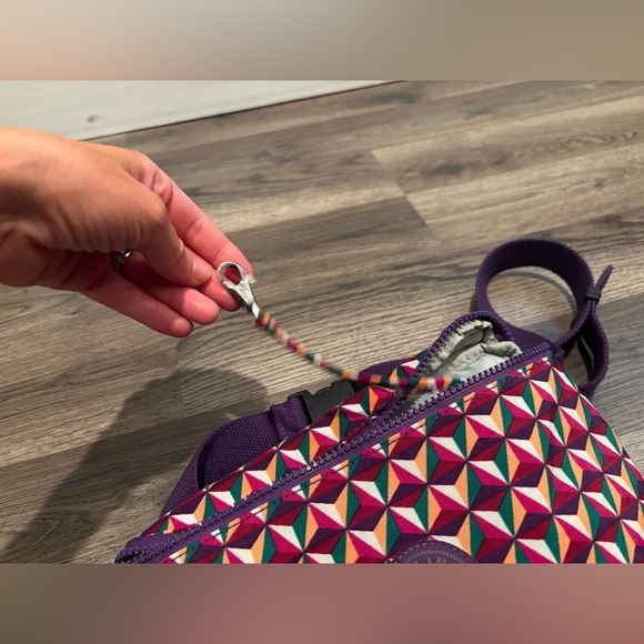 Kipling Multicolor belt Bag with Purple Strap travel summer vacation convenient - Picture 11 of 15